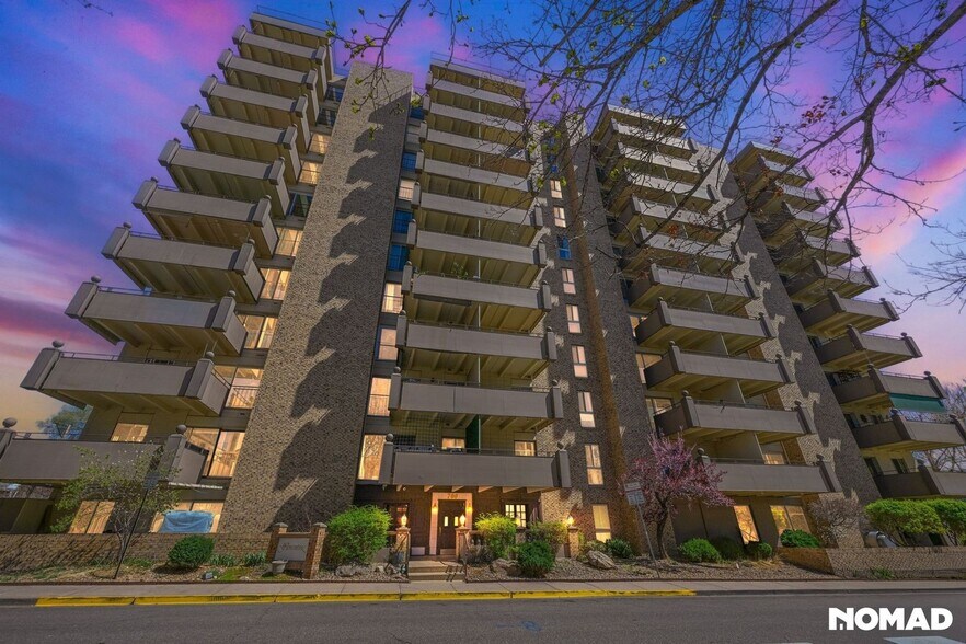 Building Photo - 700 N Washington St