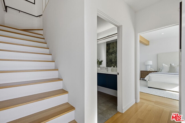 Building Photo - 6390 Quebec Dr