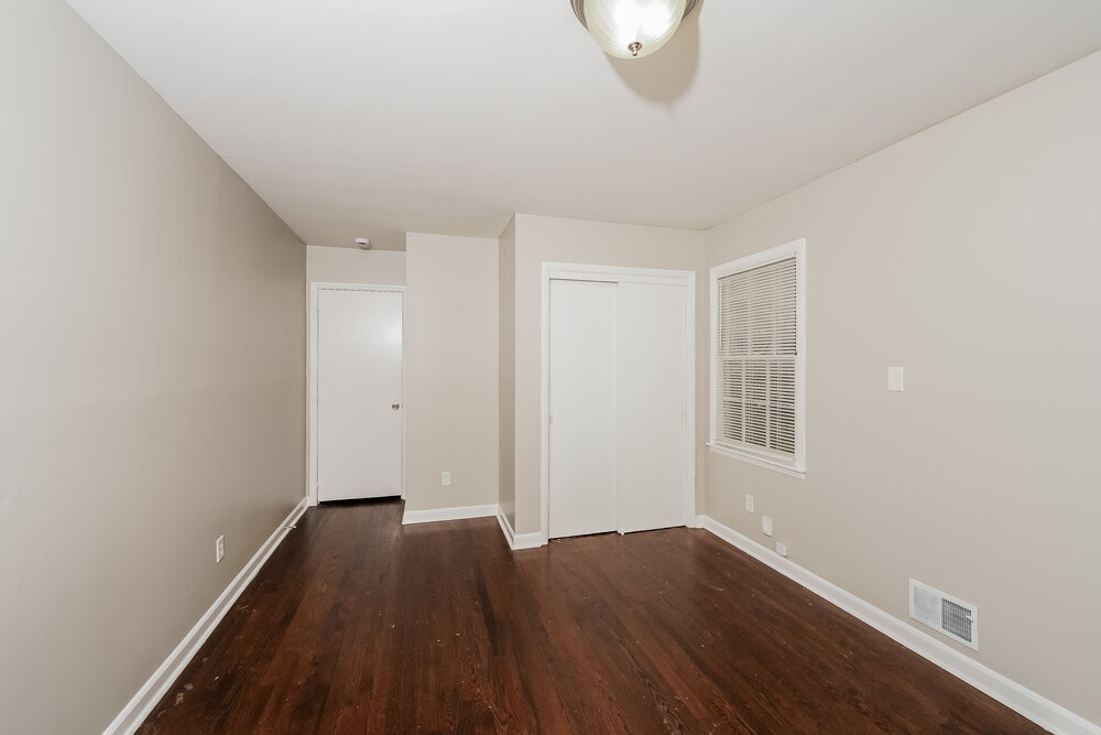 Building Photo - 9813 Redcliff Rd