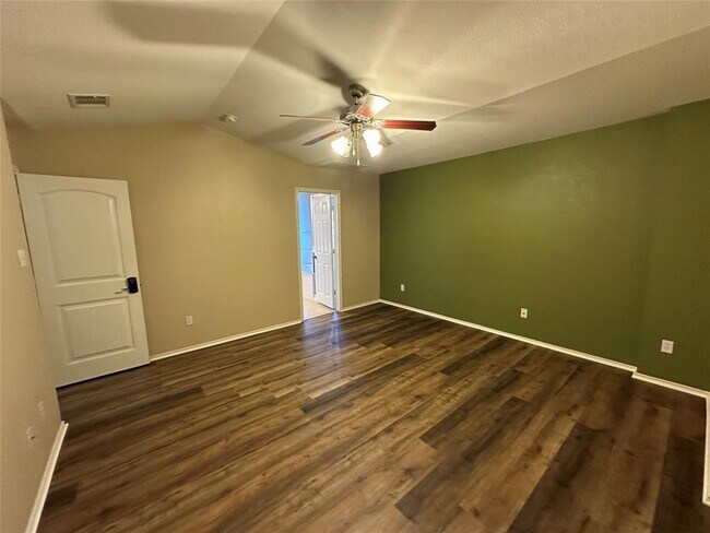 Building Photo - 10214 Maydelle Dr