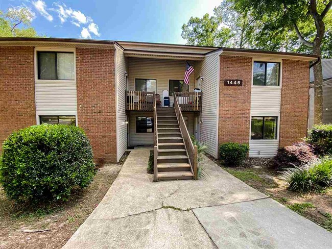 Primary Photo - 1445 Willow Bend Way
