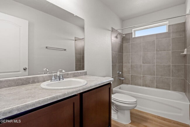 Building Photo - 14545 Faxon Yucca