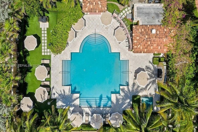 Building Photo - 2110 N Ocean Blvd