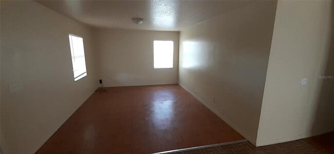 Building Photo - 4226 E Palifox St