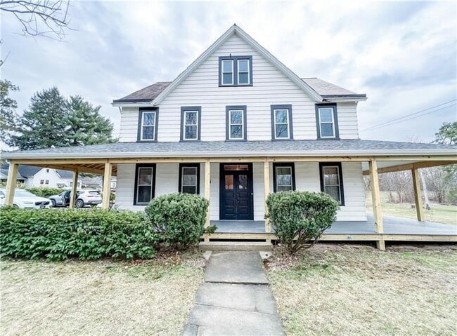 Primary Photo - 530 German St