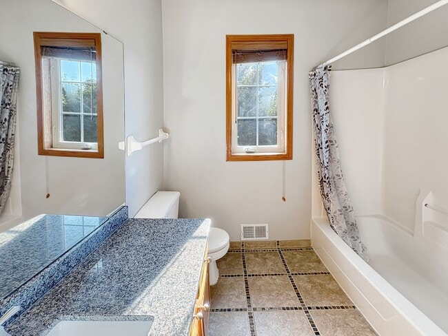 Building Photo - 1839 Valley Ridge Trail S