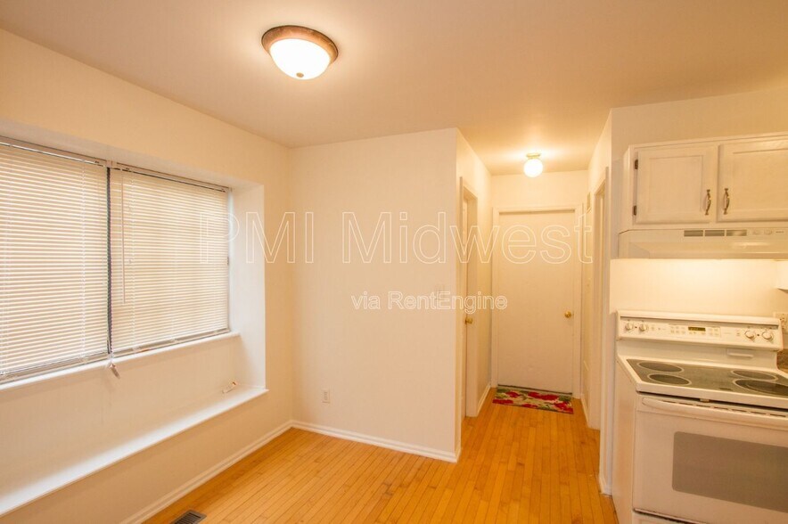 Building Photo - 1838 Keystone Lakes Dr