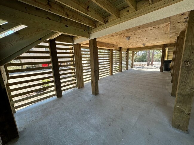 Building Photo - 2 Bed/2 Bath Long-Term Rental in Manteo!