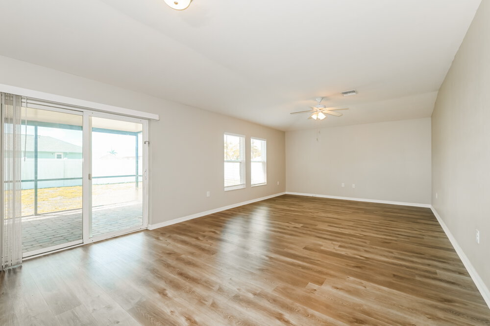 Building Photo - 626 SW 22nd Terrace