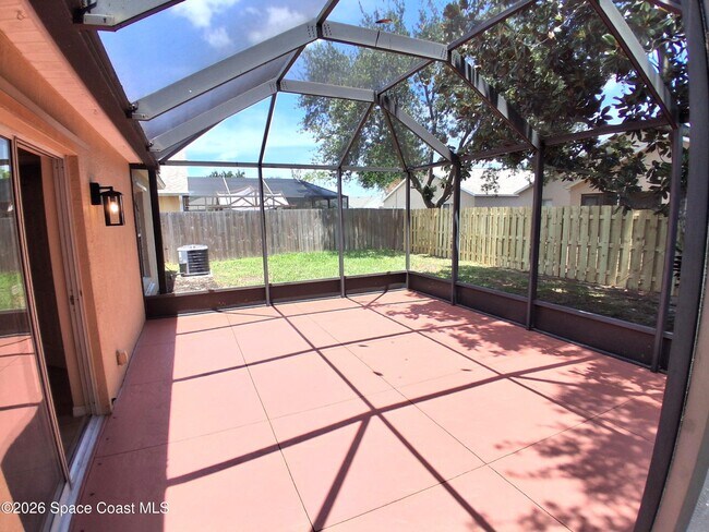 Building Photo - 660 Wickham Lakes Dr