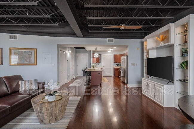 Building Photo - 125 N Kentucky Ave