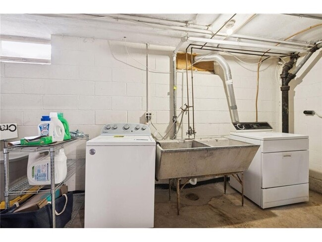 Building Photo - 3513 Emerson Ave S