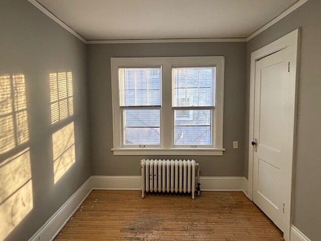 Building Photo - Super Cute 4BR/1 BA Single-Family Home in a Great St. Paul Neighborhood!