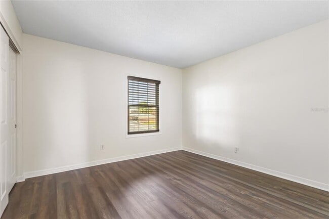 Building Photo - 129 Georgetown Dr