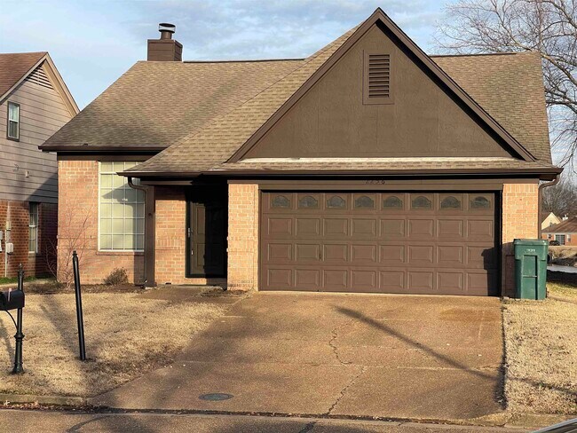 Building Photo - 2256 Lake Springs Ln