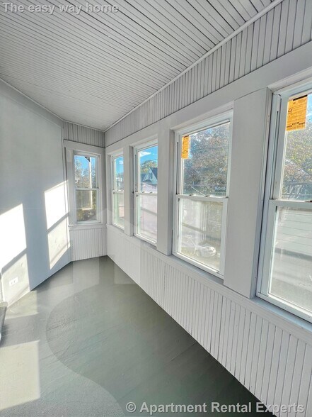 Building Photo - 141 Albion St