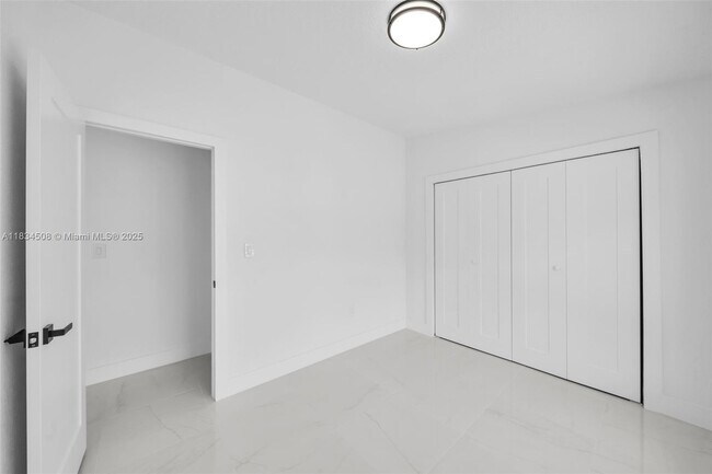Building Photo - 20747 NW 41st Ave