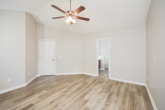 Building Photo - 40 Stone Ridge Way