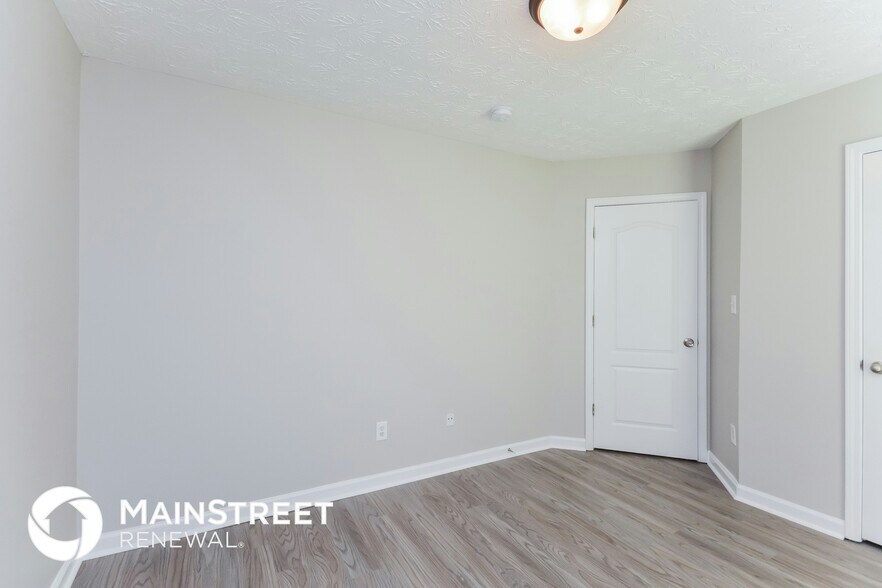 Building Photo - 1101 Overlook Dr