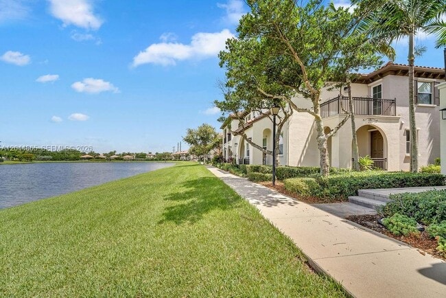 Building Photo - 4357 Cascada Cir