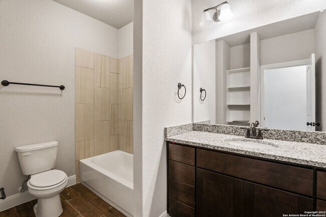 Building Photo - 2820 Puter Creek Rd