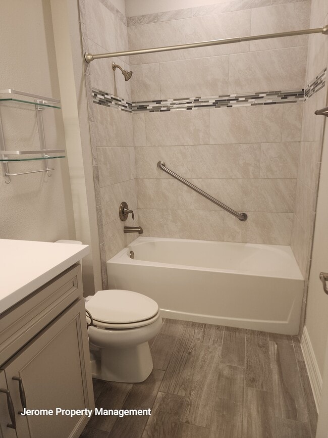 Building Photo - 18743 Coastal Shr Ter