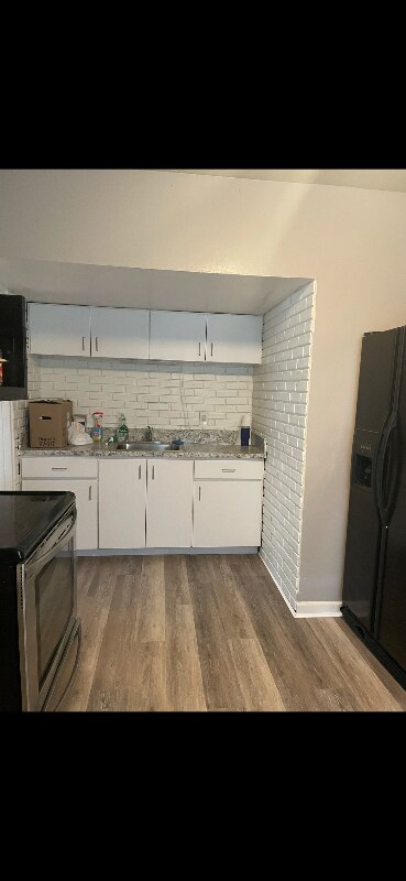 Building Photo - 4344 Terrace Dr
