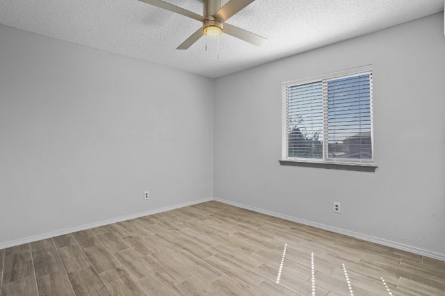 Building Photo - 14032 Tierra Vergel Dr