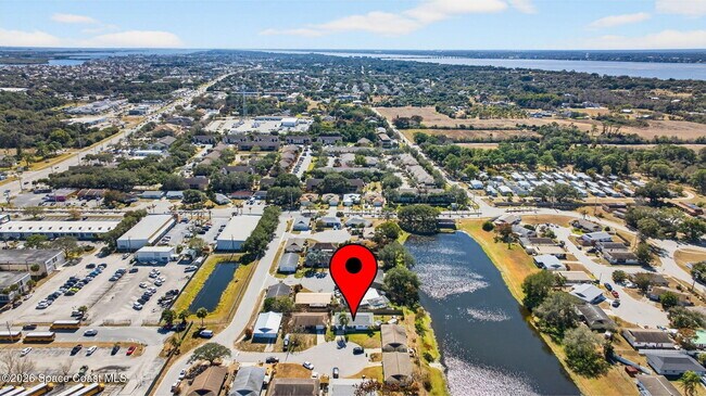 Building Photo - 425 Via Valencia Ct