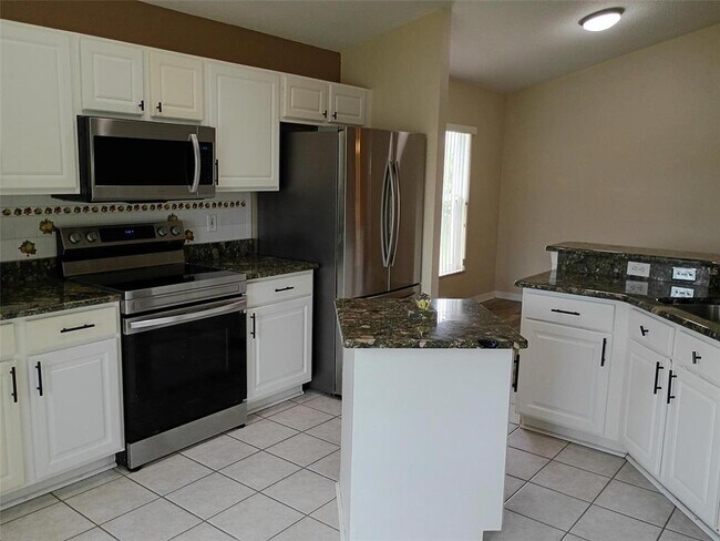 Building Photo - 862 Bayou View Dr