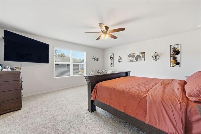 Building Photo - 196 Summit Pointe Dr