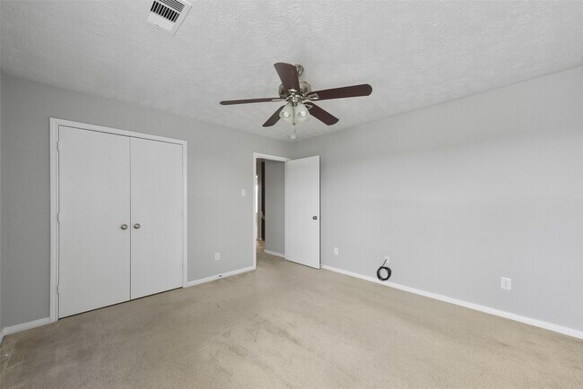 Building Photo - 5626 Abundant Life Ln