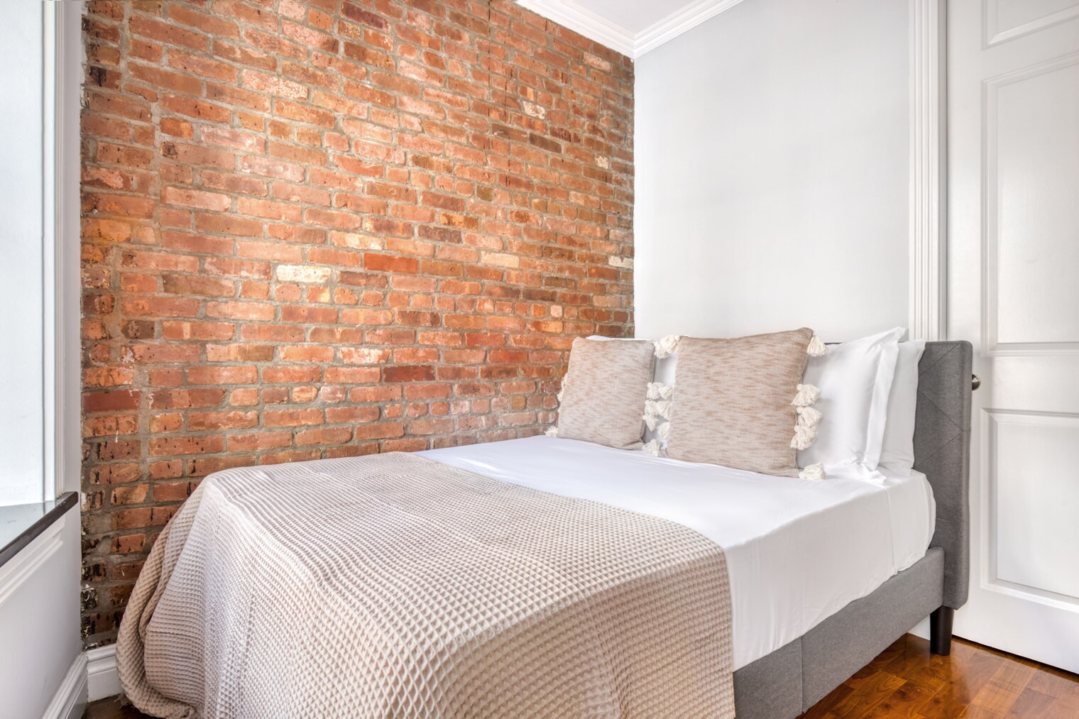 Building Photo - 20 Prince St