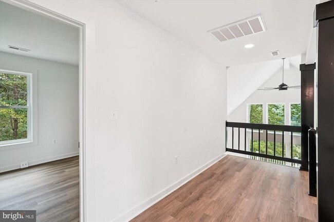 Building Photo - 25490 Kipps Ln