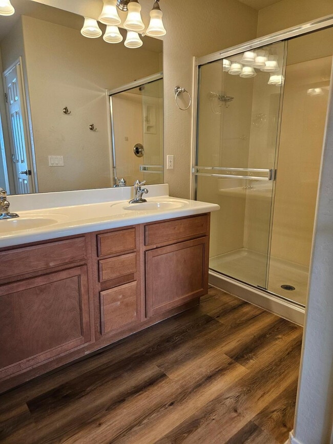 Building Photo - 2204 W Le Marche Ave