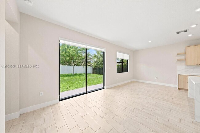Building Photo - 23206 SW 108th Ave
