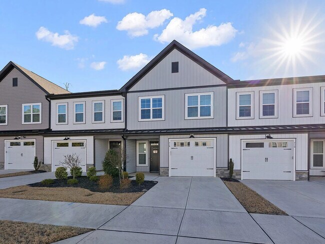 Building Photo - Lease OR Lease to Own