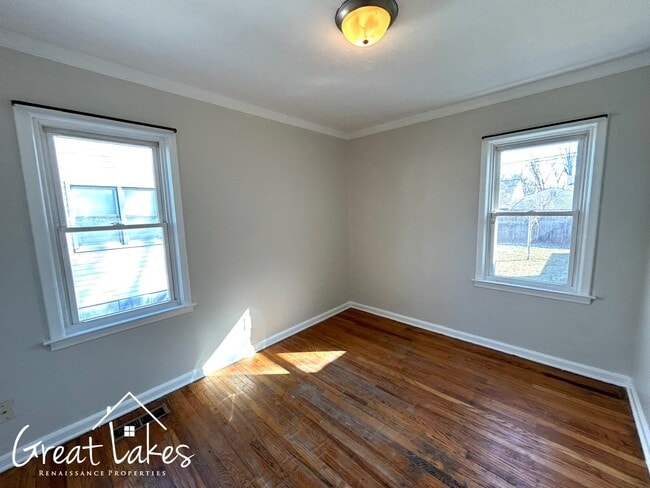 Building Photo - Charming 2 bedroom / 1 bathroom house now available for rent!