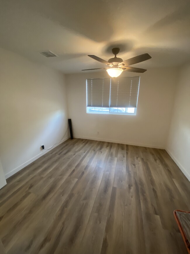 Master Bedroom - 24815 2nd Ave