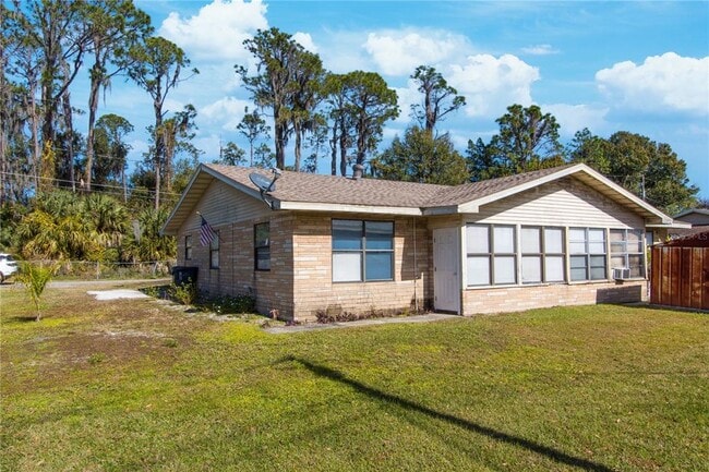 Building Photo - 709 Mosley Rd