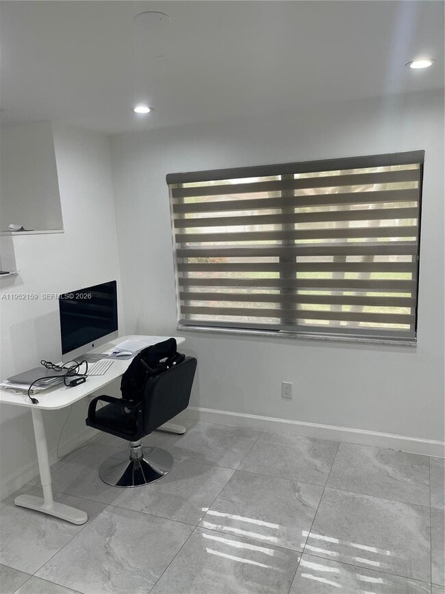 Building Photo - 10153 SW 51st St