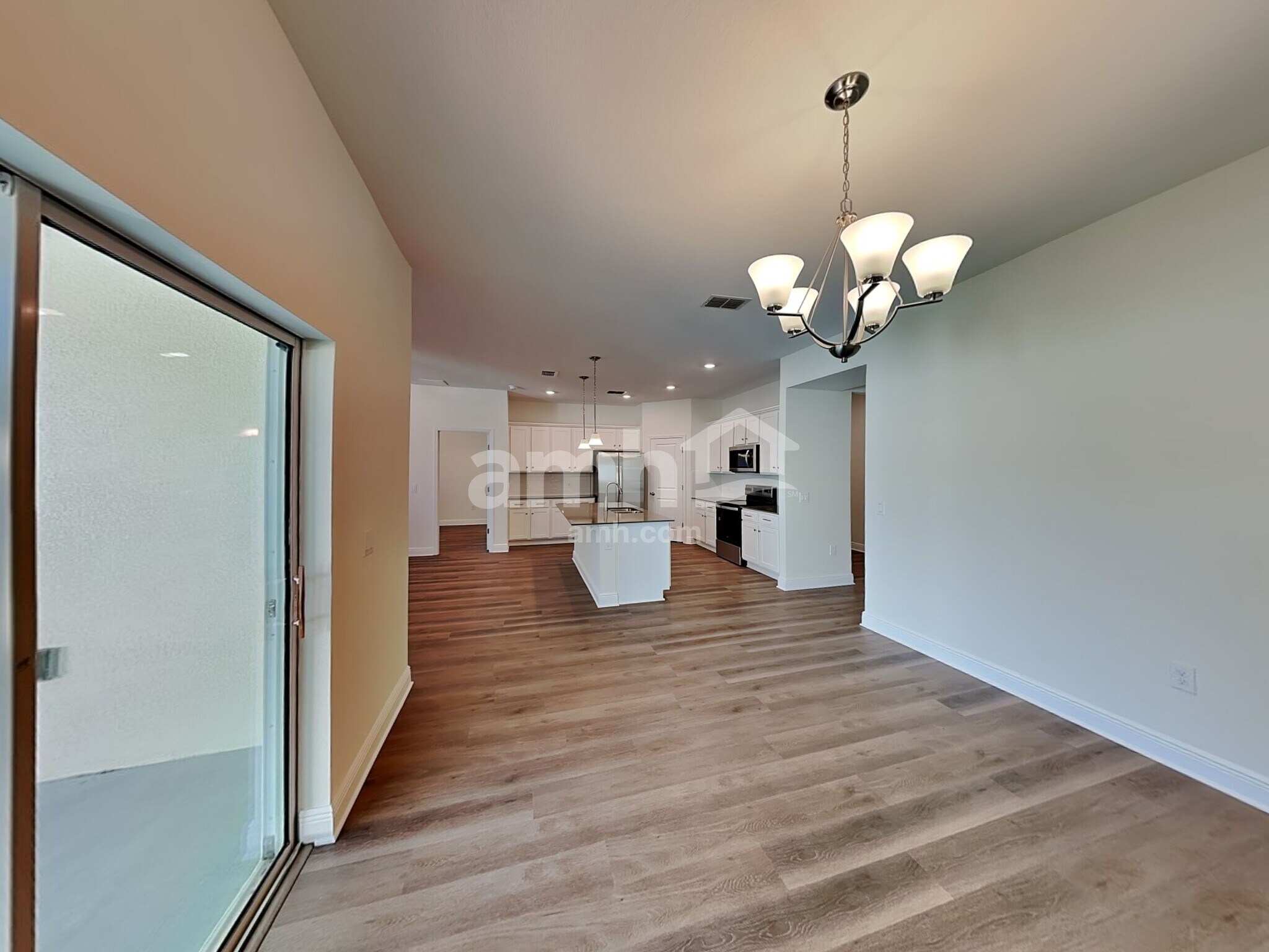 Building Photo - 1074 Heavenly Dr
