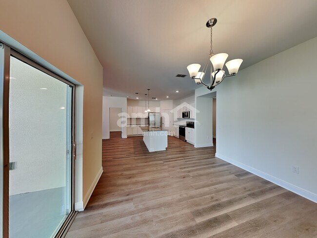 Building Photo - 1074 Heavenly Dr