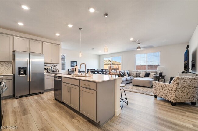Building Photo - 2966 Gallarate Dr