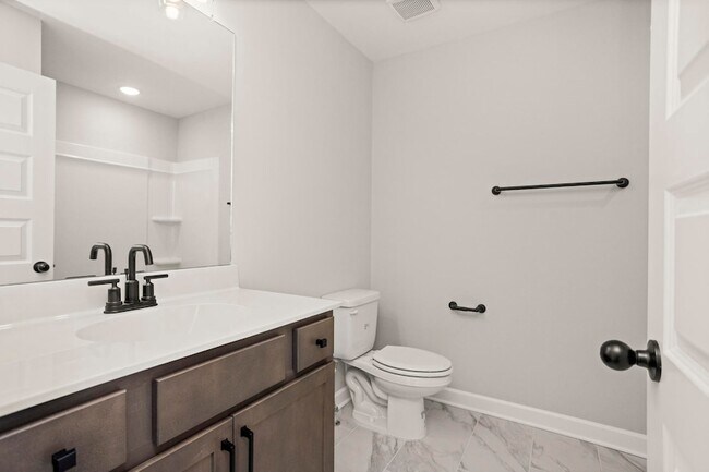 Building Photo - 514 Tappan Private Ln