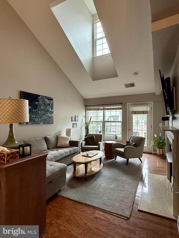 Building Photo - 2700 Bellforest Ct