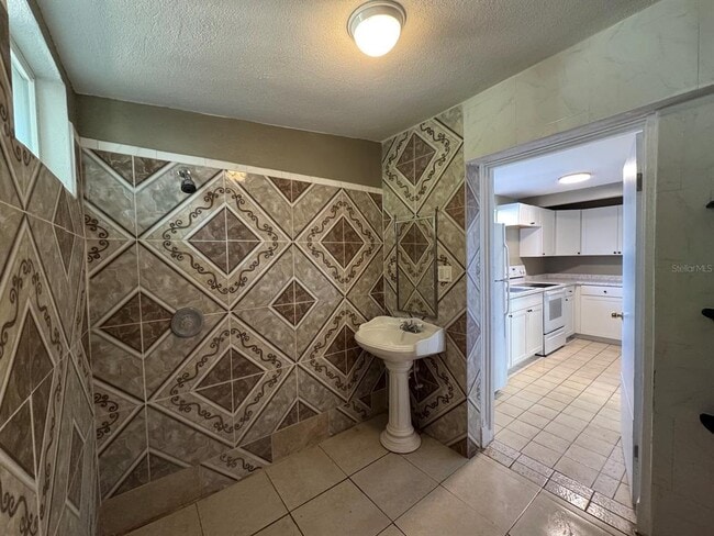 Building Photo - 2913 N 10th St