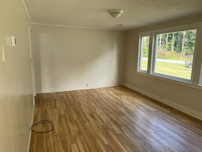 Building Photo - 307 Miller Blvd