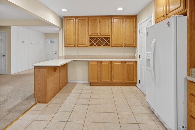 Building Photo - 8516 Halprin Dr
