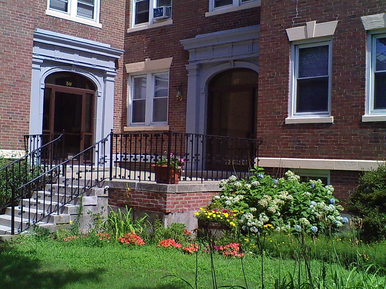 Building Photo - 53 Manchester Rd